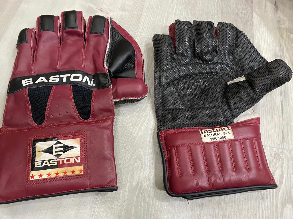 Easton Instinct Wicket Keeping Gloves