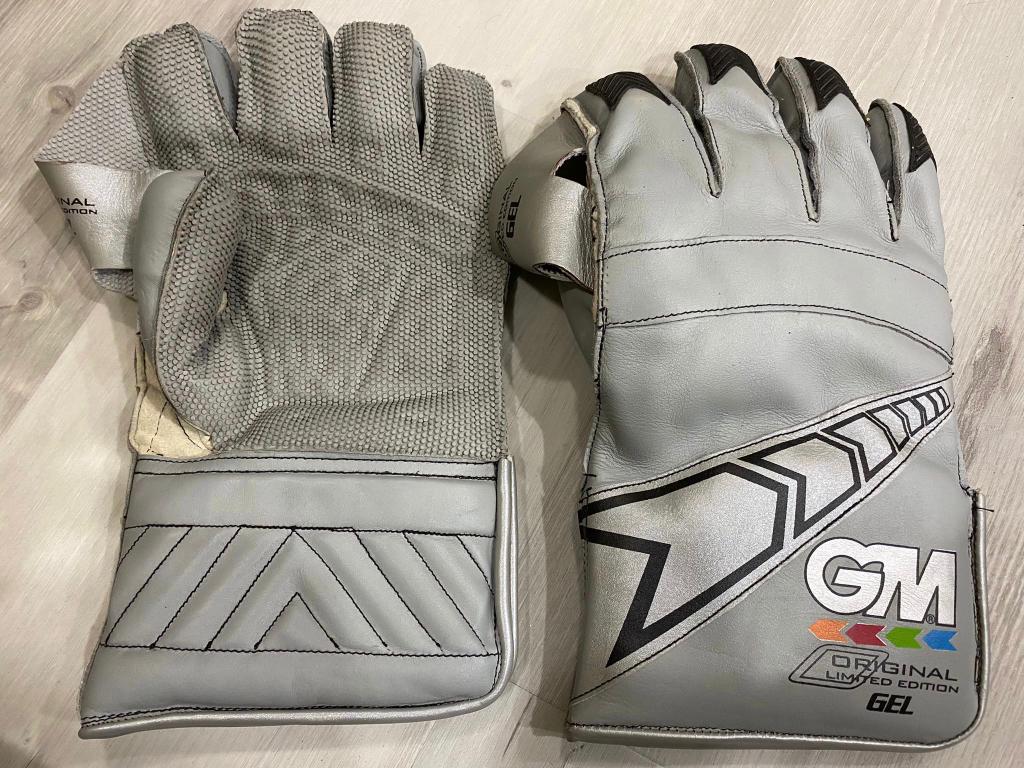 GM Gel PADD Wicket Keeping Gloves