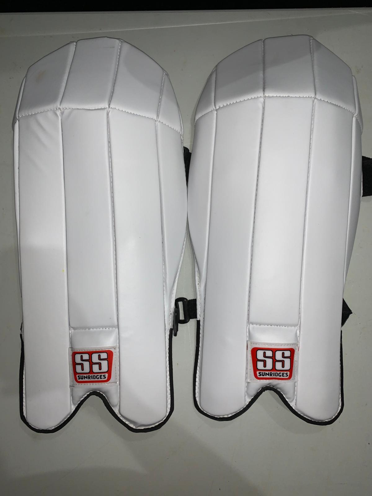 SS Keeping Pads